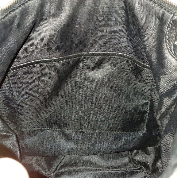 Michael Kors Jet Set Travel Messenger Crossbody MK Signature Black & Gray - Picture 5 of 10